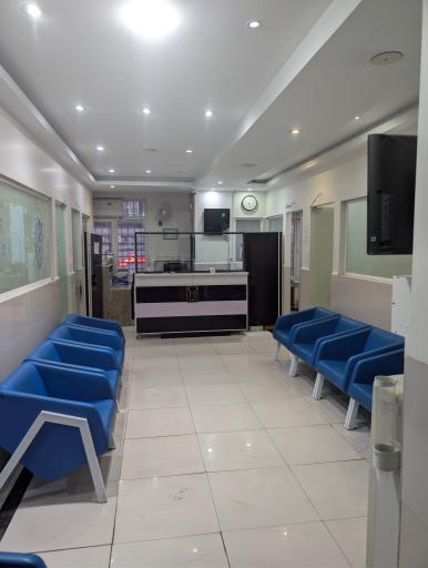 عکس کلینیک دندانپزشکی شبانه روزی زاگرس