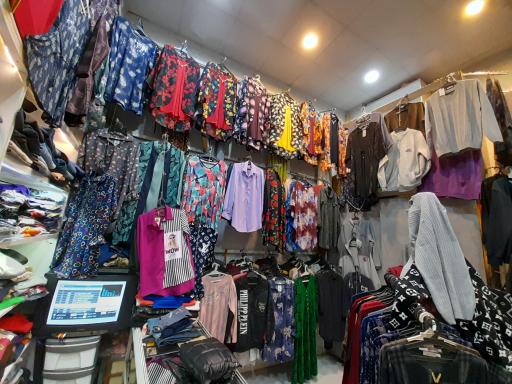 عکس فروشگاه پوشاک بیژن