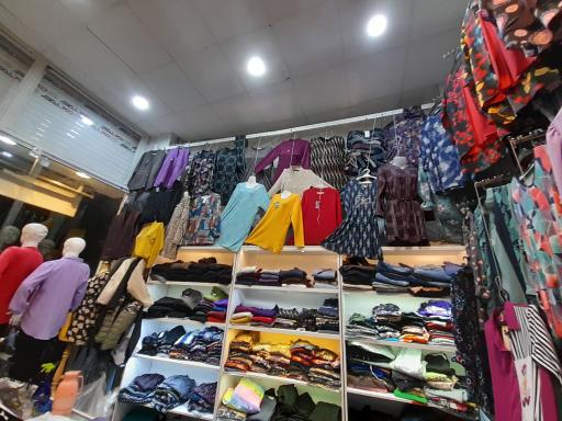 عکس فروشگاه پوشاک بیژن