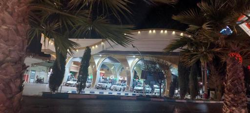 عکس پمپ بنزین دانشگاه (سیلو)