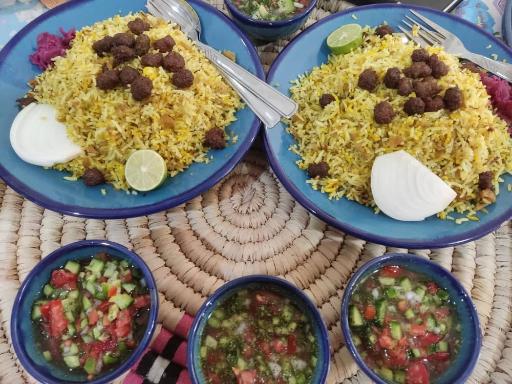 عکس سفره خانه و رستوران سنتی گردو