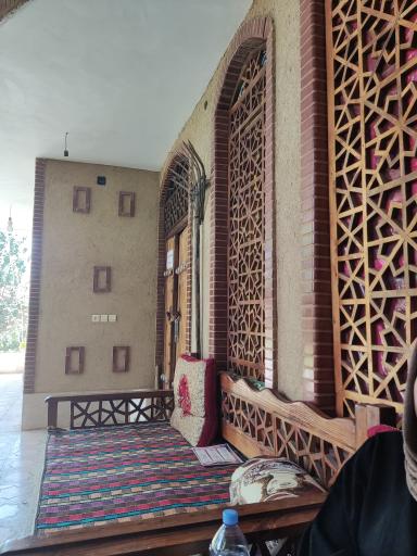 عکس سفره خانه و رستوران سنتی گردو