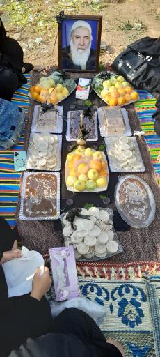 عکس آرامگاه حاج محمدحسن غفارزاده