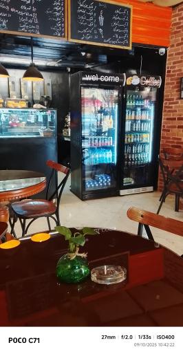 عکس کافه کلاسیک