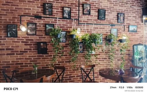 عکس کافه کلاسیک