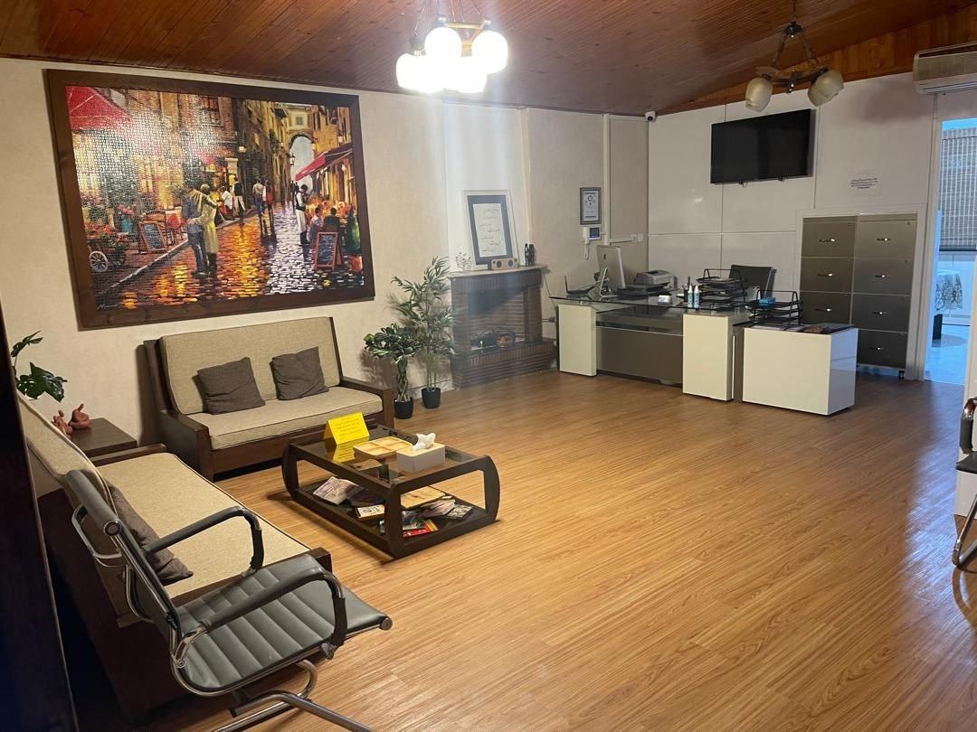 عکس مرکز لیزر کریستال