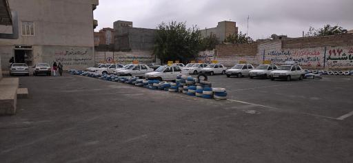 عکس مجتمع آموزشگاه رانندگی پایه سوم و موتور سیکلت فهیم