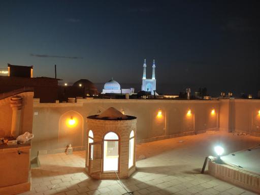 عکس اقامتگاه سنتی و کافی شاپ وخی بیا