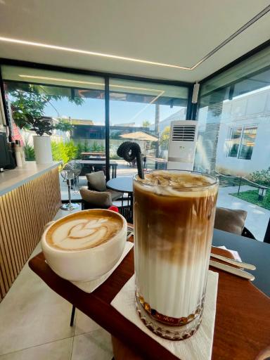 عکس کافه رستوران مهستان