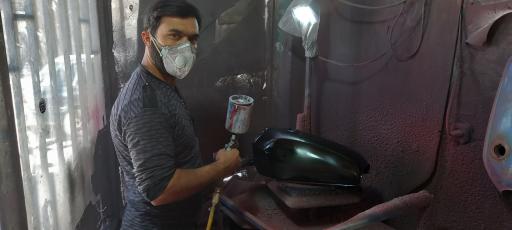 عکس رنگ آمیزی باک موتور