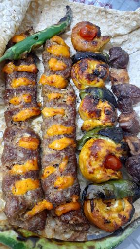 عکس کبابی و جگرسرای امید