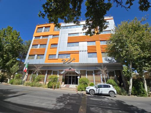 عکس هتل اقصی محلات