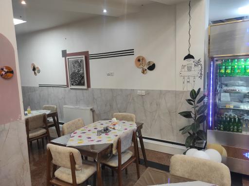 عکس عمارتِ کباب