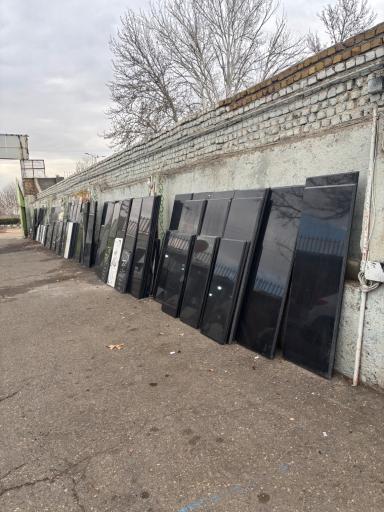 عکس سنگ مزار یاد بود