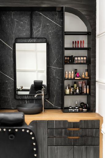 عکس سالن زیبایی شب بو