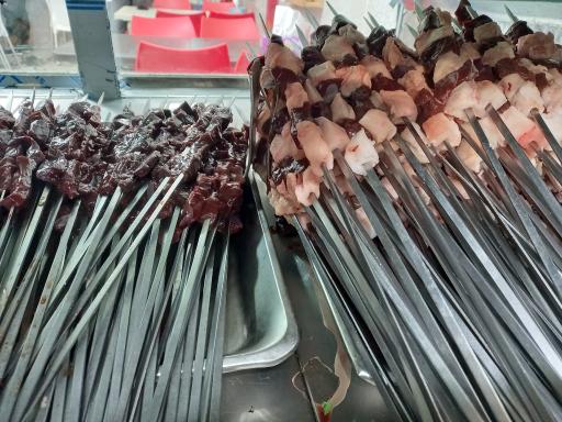 کبابی آلونک