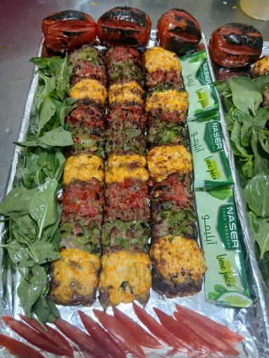 عکس تهیه غذا و رستوران کردستان