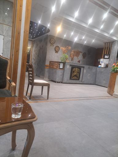 عکس هتل اورین