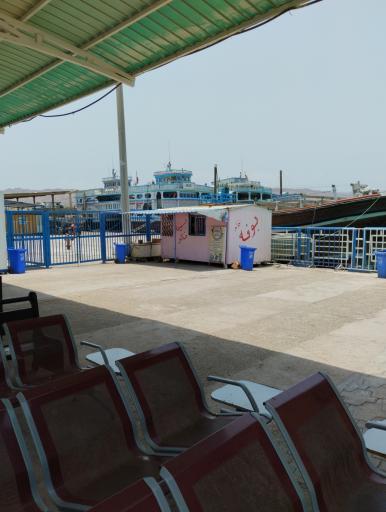 عکس سالن انتظار مسافرین