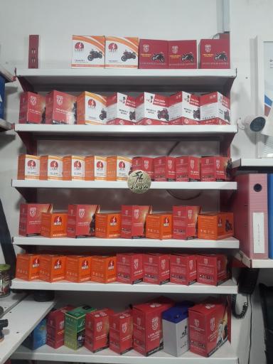 عکس امداد باطری یاری