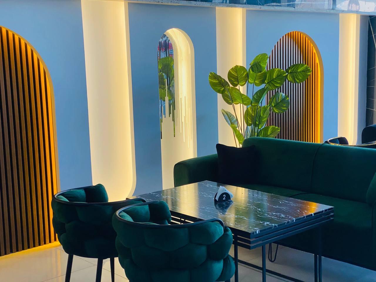 عکس کافه رستوران لایم 