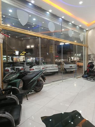 عکس اتو گالری مدرن