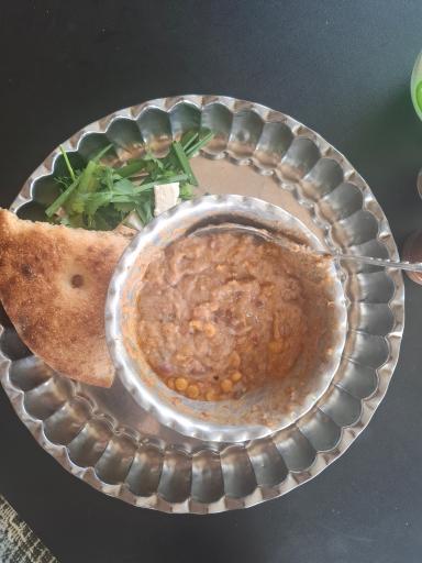 عکس شله حلیم و کباب آق بابا