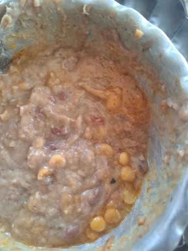 عکس شله حلیم و کباب آق بابا