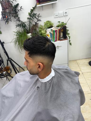 عکس آرایشگاه مردانه مهرداد