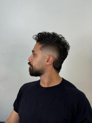 عکس آرایشگاه مردانه مهرداد