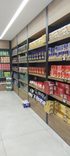 عکس شرکت تولیدی نادریان فرد (فروشگاه مرکزی کلوچه نادری)