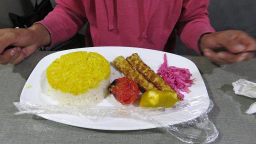 عکس رستوران و بیرون بر پردیس