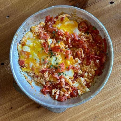 عکس کافی شاپ بهار