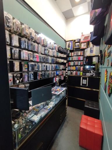 عکس فروشگاه فیوچر گیم 