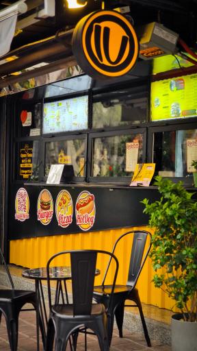 برگر زغالی هفده