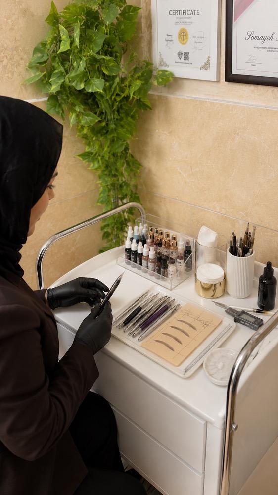 عکس سالن زیبایی آریس
