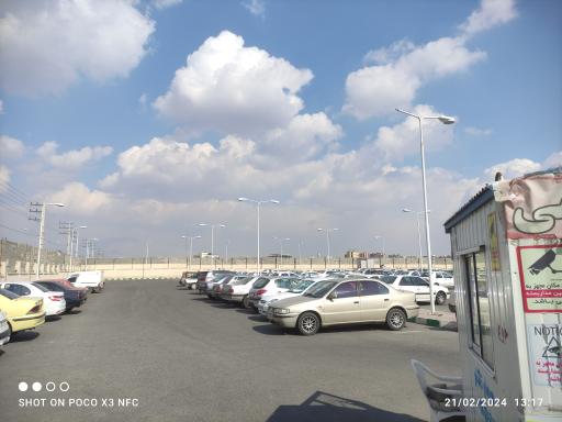 عکس پارکینگ شبانه روزی عمومی