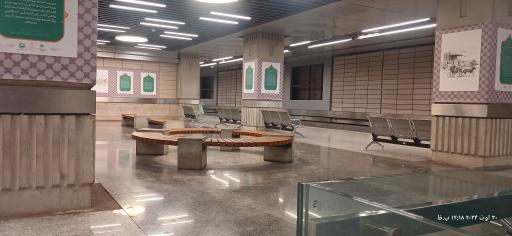 عکس ایستگاه مترو انقلاب