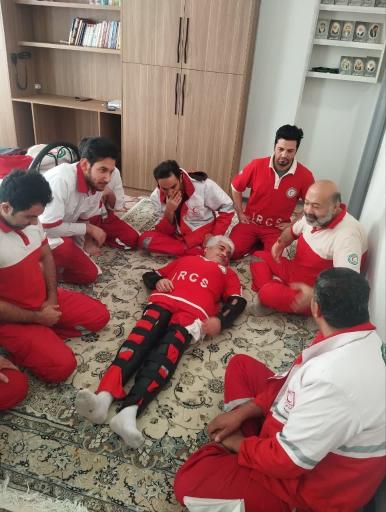 عکس جمعیت هلال احمر شهرستان همدان