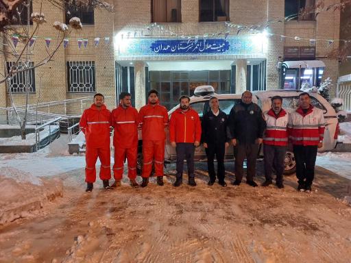 عکس جمعیت هلال احمر شهرستان همدان