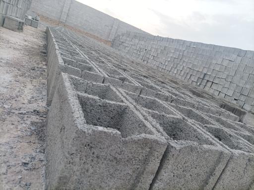 عکس کارگاه بلوکه بتنی الماس
