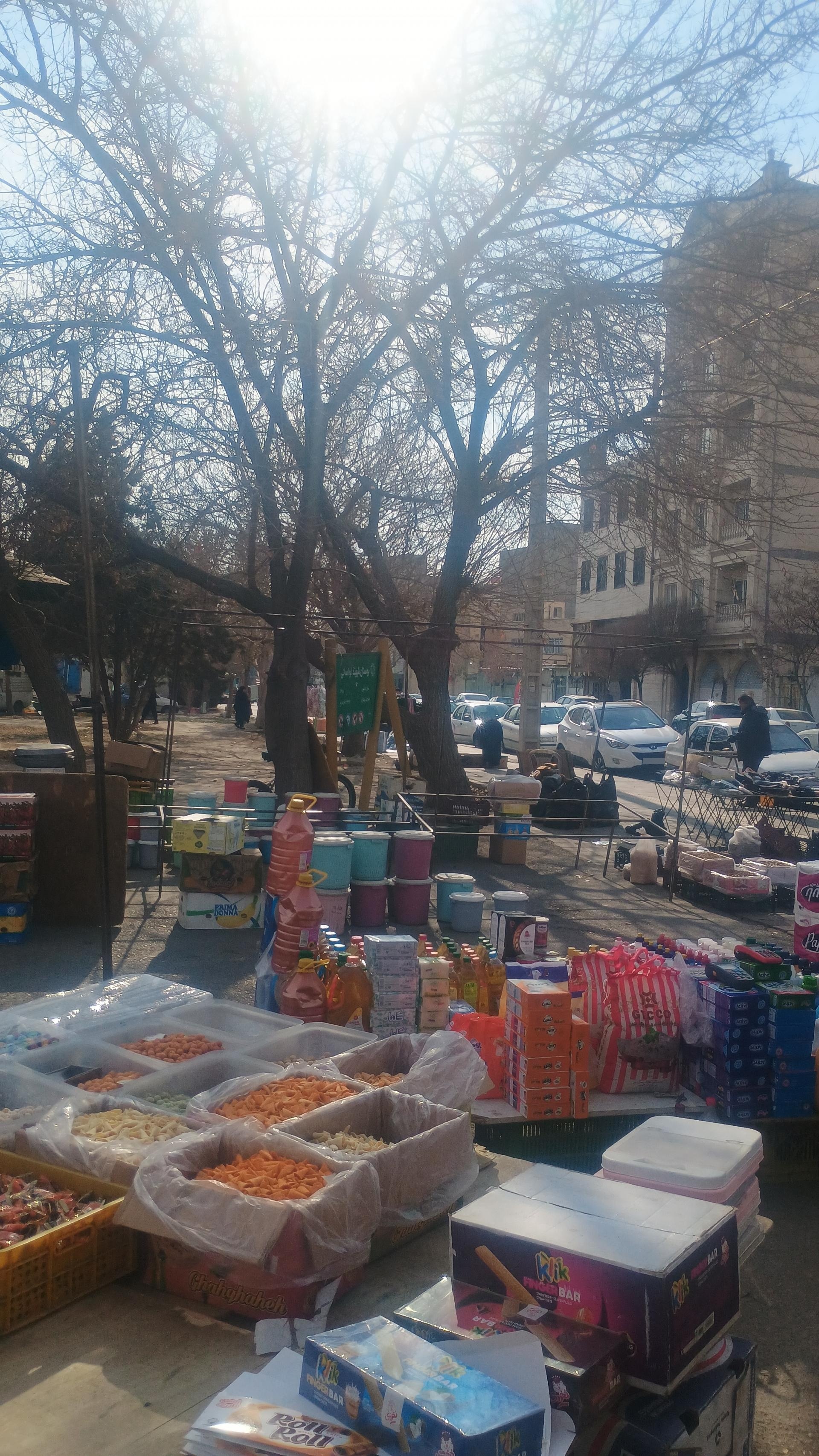 عکس جمعه بازار بوستان لواسانی