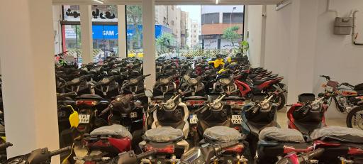 عکس فروشگاه تات سیکلت شعبه جمهوری