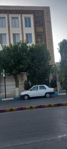 عکس داروخانه شبانه‌روزی دکتر حکیمی