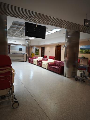 عکس بیمارستان فوق تخصصی چشم پزشکی نور