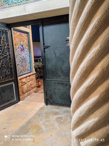 عکس مسجد مومن آباد