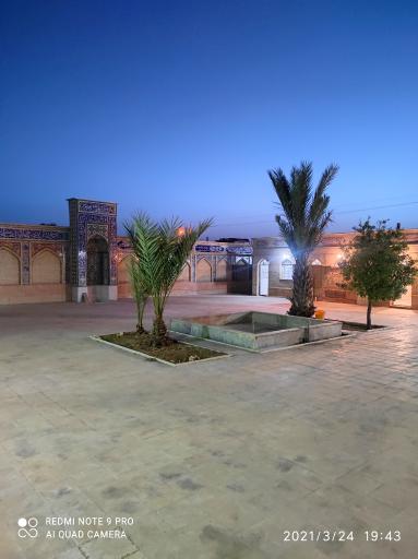 عکس مسجد مومن آباد