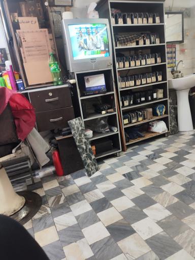 عکس پیرایش حسین