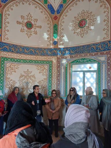 عکس آرامگاه استاد حبیب یغمایی