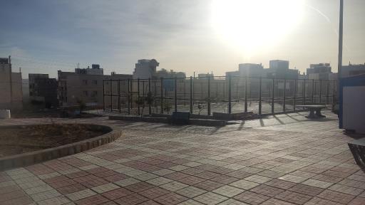 عکس زمین فوتبال آسفالت